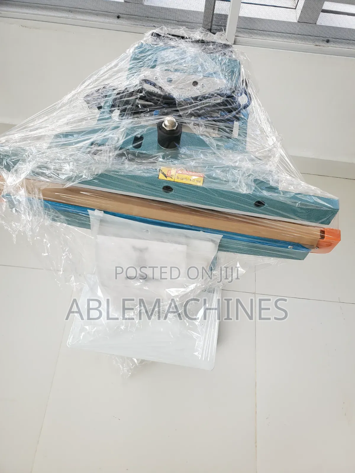 Pedal Impulse Sealing Machine
