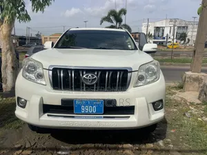 Toyota Land Cruiser Prado 4.0 Petrol TX-L 2010 White