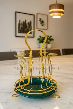 6 Holder Gold Plated Glasswear Rack