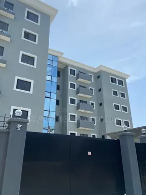 3bdrm Apartment in Lekki Phase One for rent