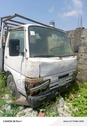Nissan Cabstar Mini Truck 1999 White