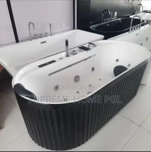 High Quality Free Standing Hot Bathtub