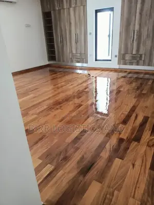 SPC Floor and Wooden Floor