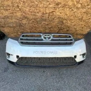 Highlander Front Bumper/ Gill 2012