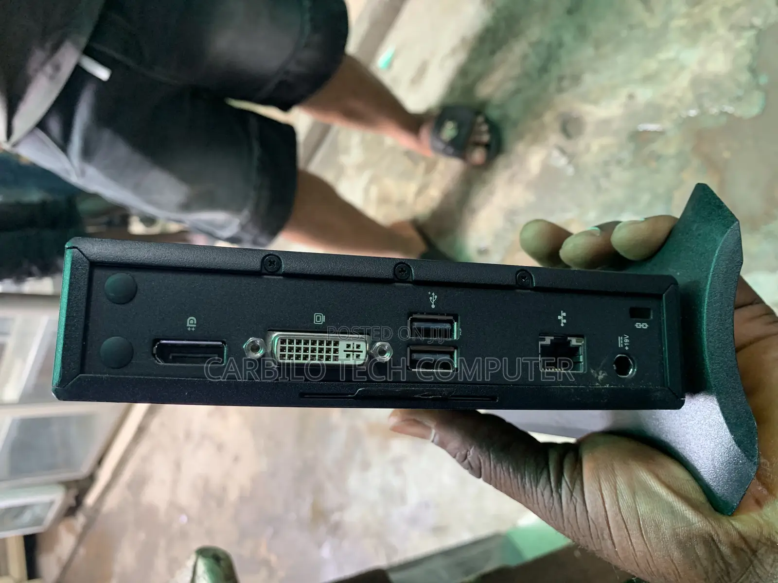 Desktop Computer Dell 4GB HDD+SSD 160GB