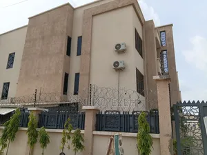 4bdrm Duplex in Santos Estate, Jabi for sale