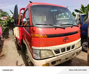Toyota Dyna 350 Pickup 2005 Model Diesel Engine