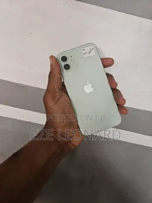 Apple iPhone 12 64 GB Green