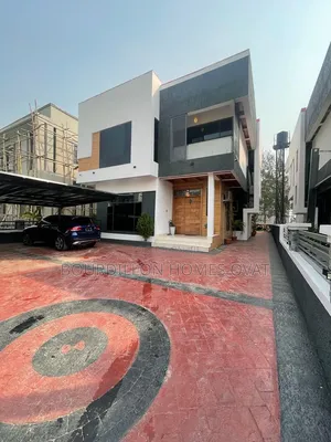 Furnished 5bdrm Duplex in Megamound Estate for rent