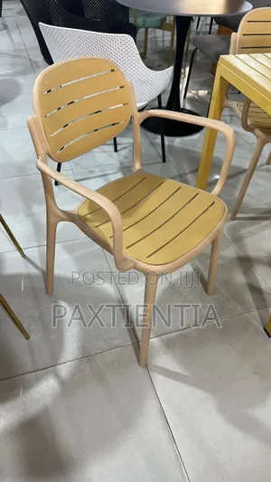 Fibre Plastic Armchair (Gold)