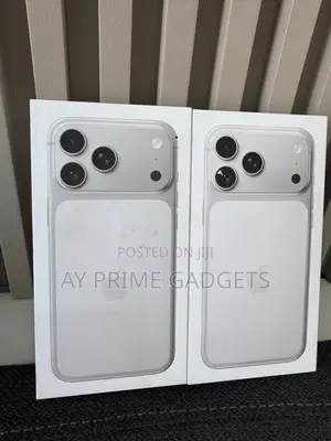 New Apple iPhone 17 Pro Max 256 GB Silver