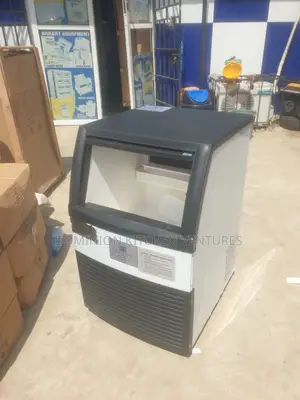 Ice Cube Maker Machine.