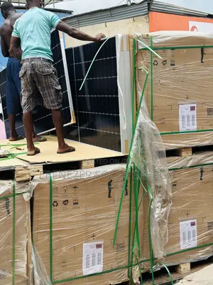 710w Jinko Solar Panels Bifacial