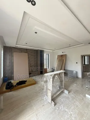 4bdrm Duplex in Ogba for sale