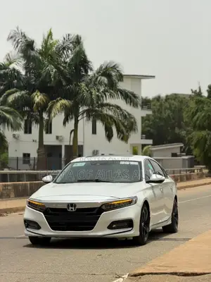 Honda Accord Touring 2.0T 2021 White