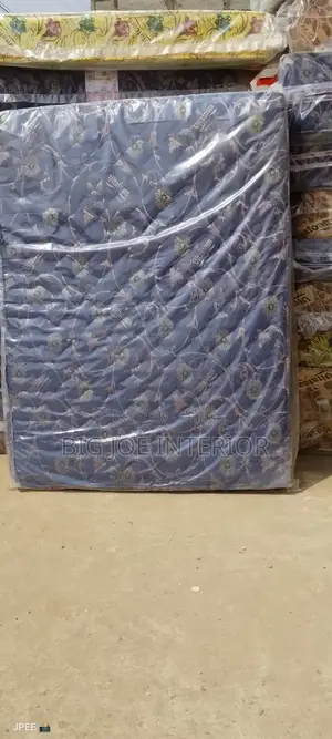 Vitagrand Mattress 4x6x8 (Padded