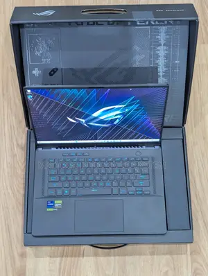 Laptop Asus ROG Zephyrus M16 GU603HR 32GB Intel Core i9 SSD 1T
