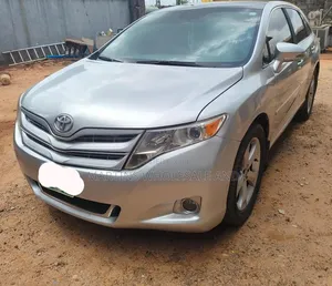 Toyota Venza 4plug