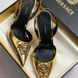 Luxury Versace Sizes: 37-42 Package :Fully Boxed Quality: Premium
