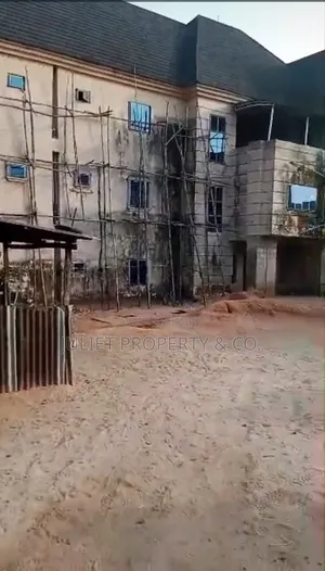 20 Rooms Hotel for Sale