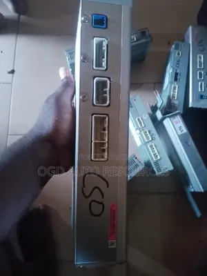 Amplifier 2009 Is250/Es350
