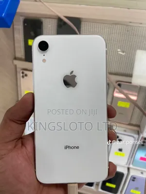 Apple iPhone XR 64 GB