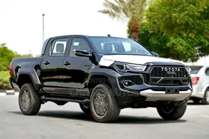New Toyota Hilux 2025 Black