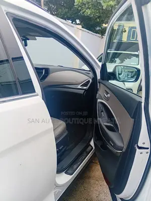 Hyundai Santa Fe 2016 White