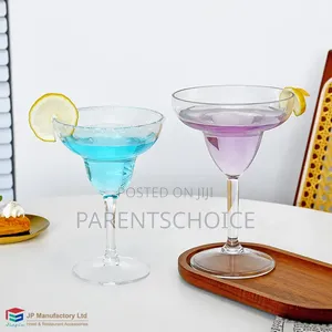 Martini Cup Cocktail Glass for Bar and Club - 6pcs