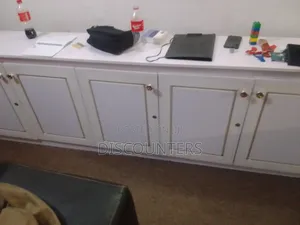 Polished, Luxury Shelf