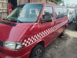 Volkswagen Transporter 2003 Red