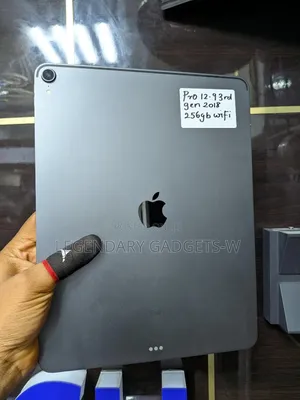 Apple iPad Pro 12.9 (2018) 256 GB Gray