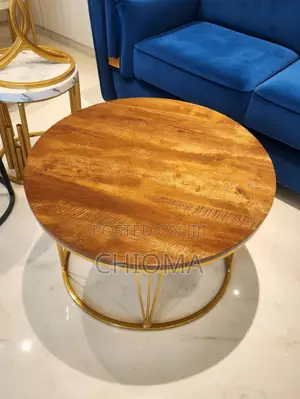 A Circle Neat Table