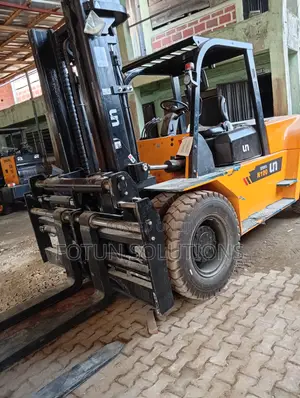 Forklift 10tons
