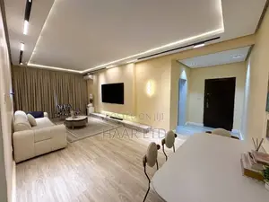 2bdrm Duplex in Banana Island for rent