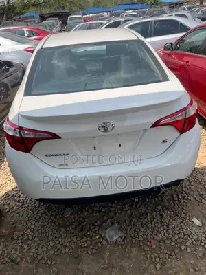 Toyota Corolla S 4dr Sedan (1.8L 4cyl CVT) 2016 White