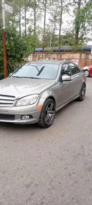 Mercedes-Benz C300 Sport Sedan AWD (3.0L 6cyl 7A) 2009 Gray