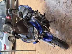 Suzuki Bandit 2002 Blue