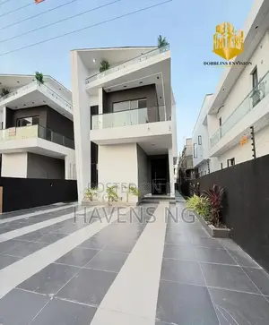 5bdrm Duplex in Lekki Phase 2 for sale