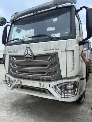 2025 Howo 380 Trailer Head