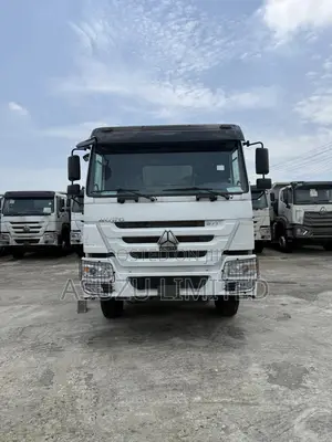Clean 2025 Howo 371 Dump Truck – Ready for Work
