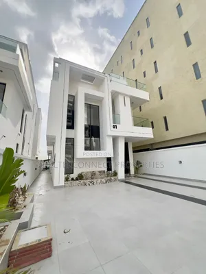 5bdrm Duplex in Lekki Phase 1 for sale