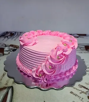 Cake Vendor in Futo, Owerri
