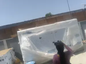 Low Noise Perkins 500kva Generator With Advanced Canopy
