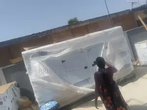 Weatherproof Silent Type Perkins 500kva Generator Set