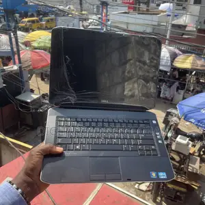 Laptop Dell Latitude 5430 Rugged 8GB Intel Core i5 HDD+SSD 500GB