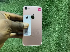 Apple iPhone 7 128 GB Gold