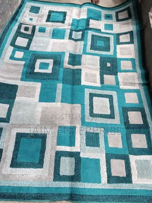 5 . 3 by 7.2 Very Clean Turkish Used Center Rug