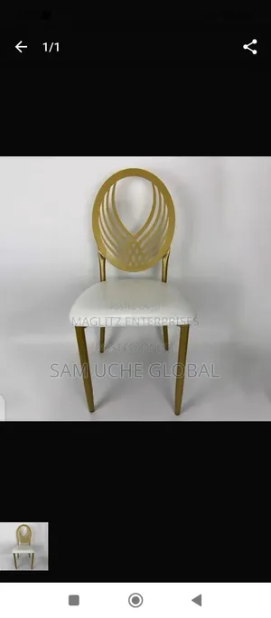 Event Chair Gold