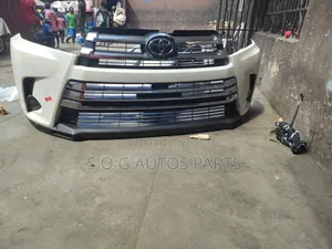 Complete Front Bumper Highlander 2018